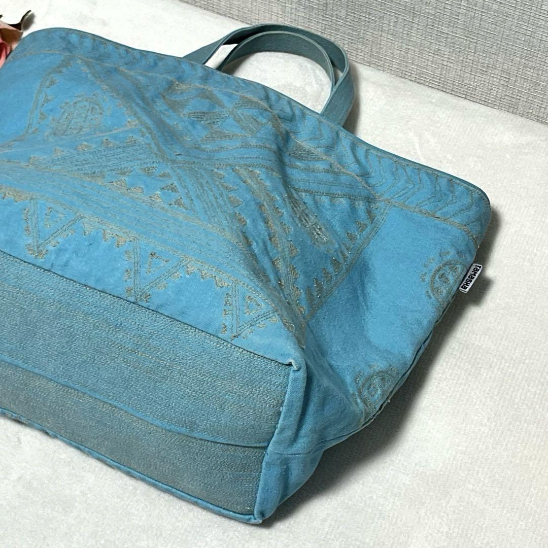 【美中古品】ISSEY MIYAKE《Tamasha》 ミニトート ターコイズ