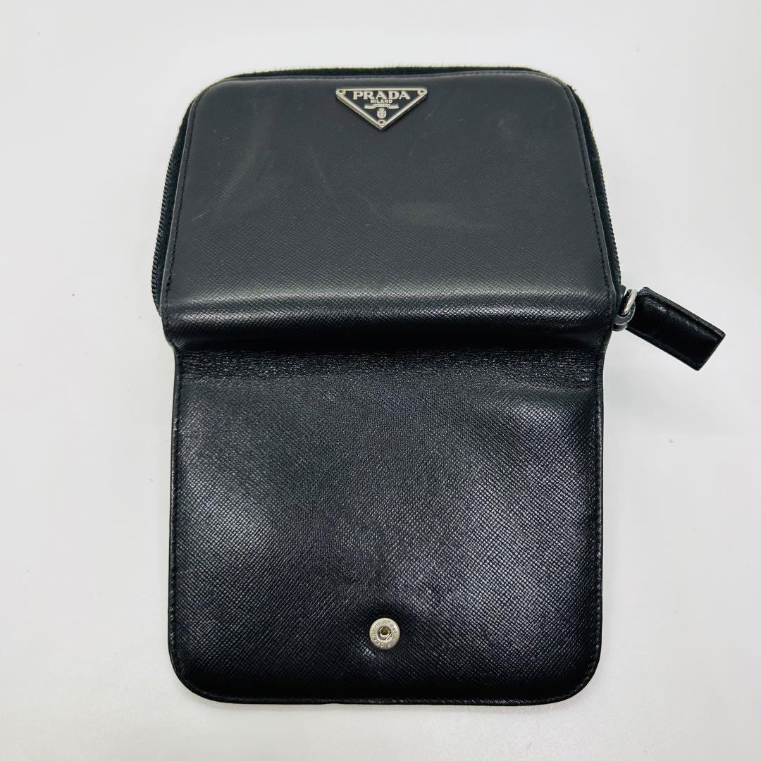 未使用級】現行 プラダ 二つ折り財布 サフィアーノレザー 三角