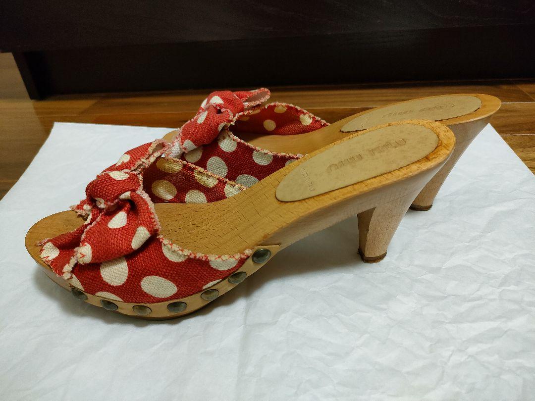 miumiu サンダル