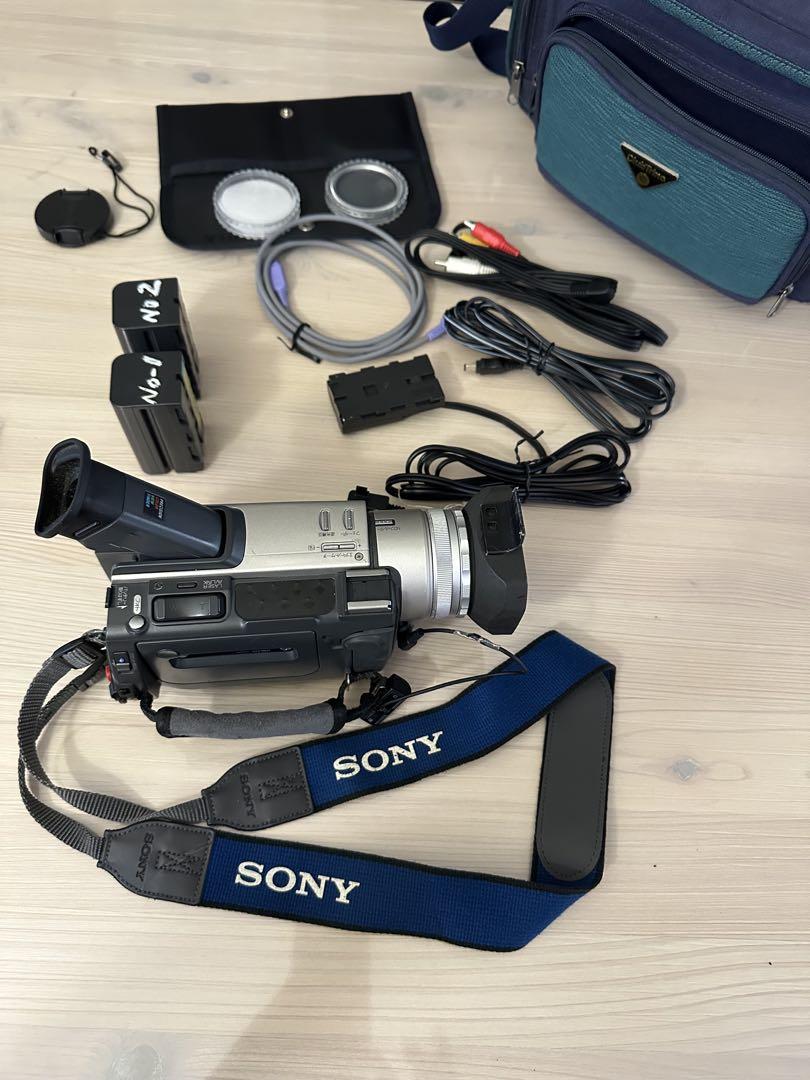 動作OK❗️SONYのMini DV/デジタルビデオカメラ/DCR-TRV900 動作OK❗️SONYのMini DV/デジタルビデオカメラ/DCR-TRV900