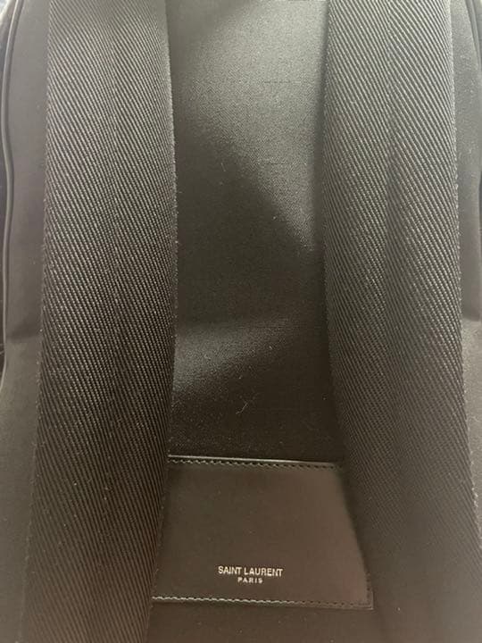 【クーポン】 【現行品、週末限定値下げ】サンローラン バックパック 【N3181081203】(32673円)