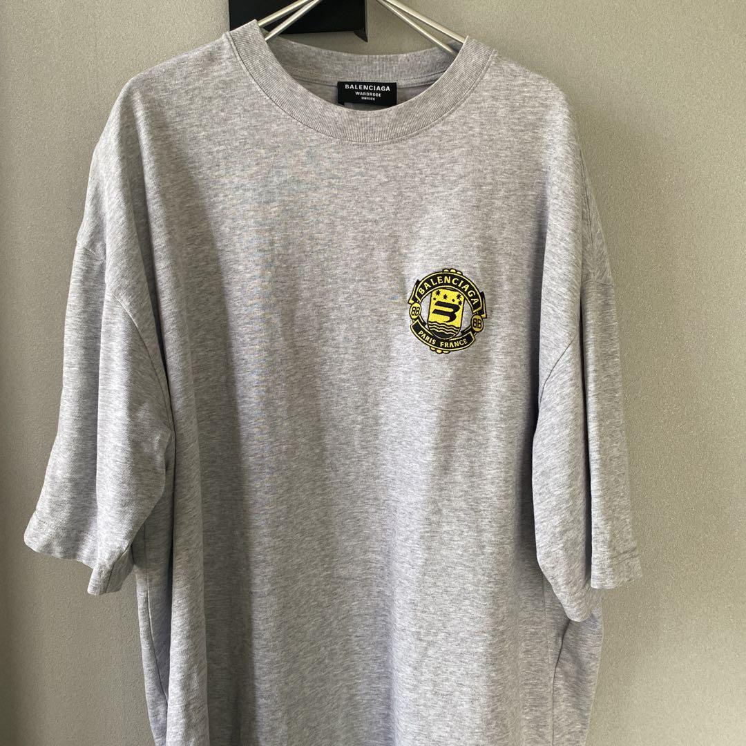 BALENCIAGA 刺繍 ロゴ Tシャツ
