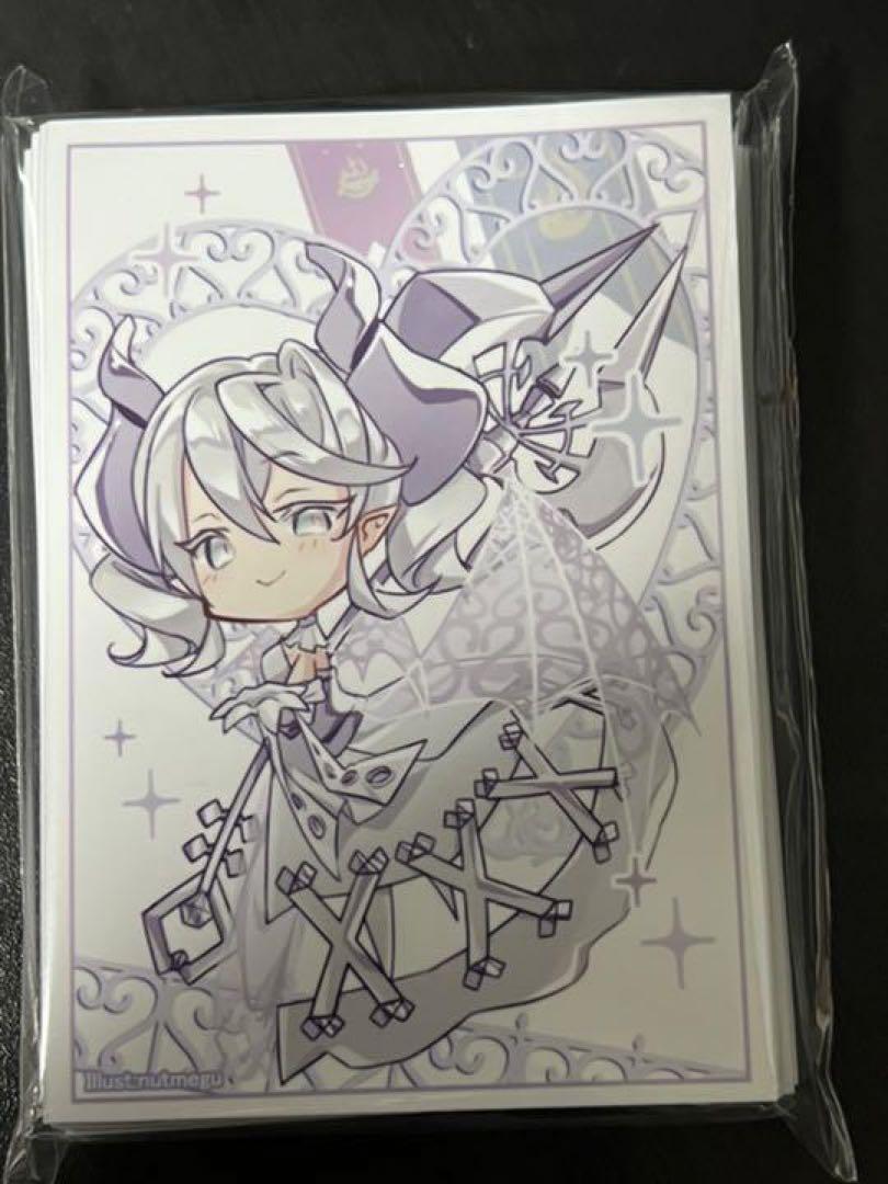 遊戯王 新品未開封　白銀の城のラビュリンス 公式スリーブ　70枚セット 遊戯王 新品 白銀の城のラビュリンス スリーブ 70枚セット