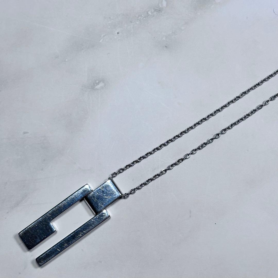 【美品】 GUCCI グッチ カットアウト G ロゴ プレート ネックレス 【美品】 GUCCI グッチ カットアウト G ロゴ プレート ネックレス