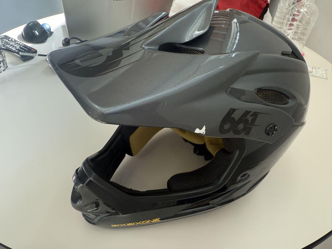 ももたろう様専用　661 SixSixOne BMX用ヘルメット グレー
