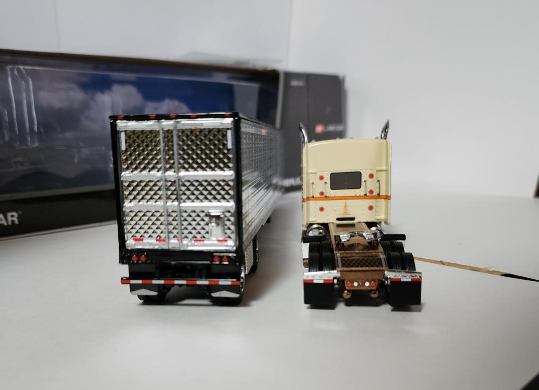 DCP ダイキャストプロモーション 1/64 KENWORTH W900L