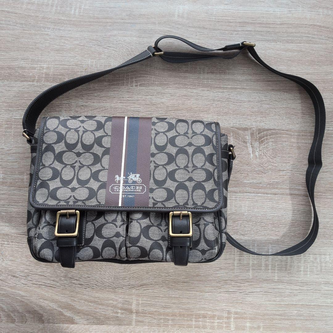 週末 ♪ Coach ショルダーバッグ グレー ストライプ