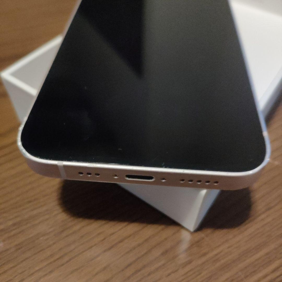 iPhone 13とiPhone
