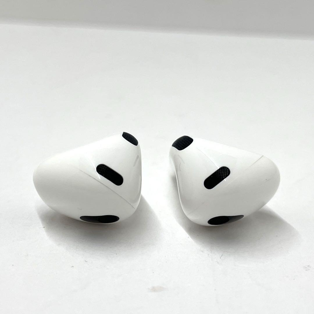 AirPods 第3世代　MME73J/A 正規品 Apple AirPods 第3世代 MME73J/A 新品未使用