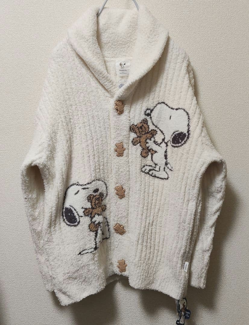 ジェラートピケ スヌーピー コラボ ショールカラー カーディガン 4面 新品 ジェラートピケ スヌーピー コラボ ショールカラー カーディガン 4面 新品