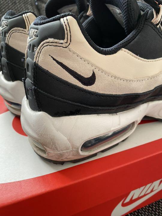 カラーにグ 年末お値下げ ベージュ グレーベージュ ブラック Fg4Ge-m32963945115 NIKE エアマックス95 シュにする