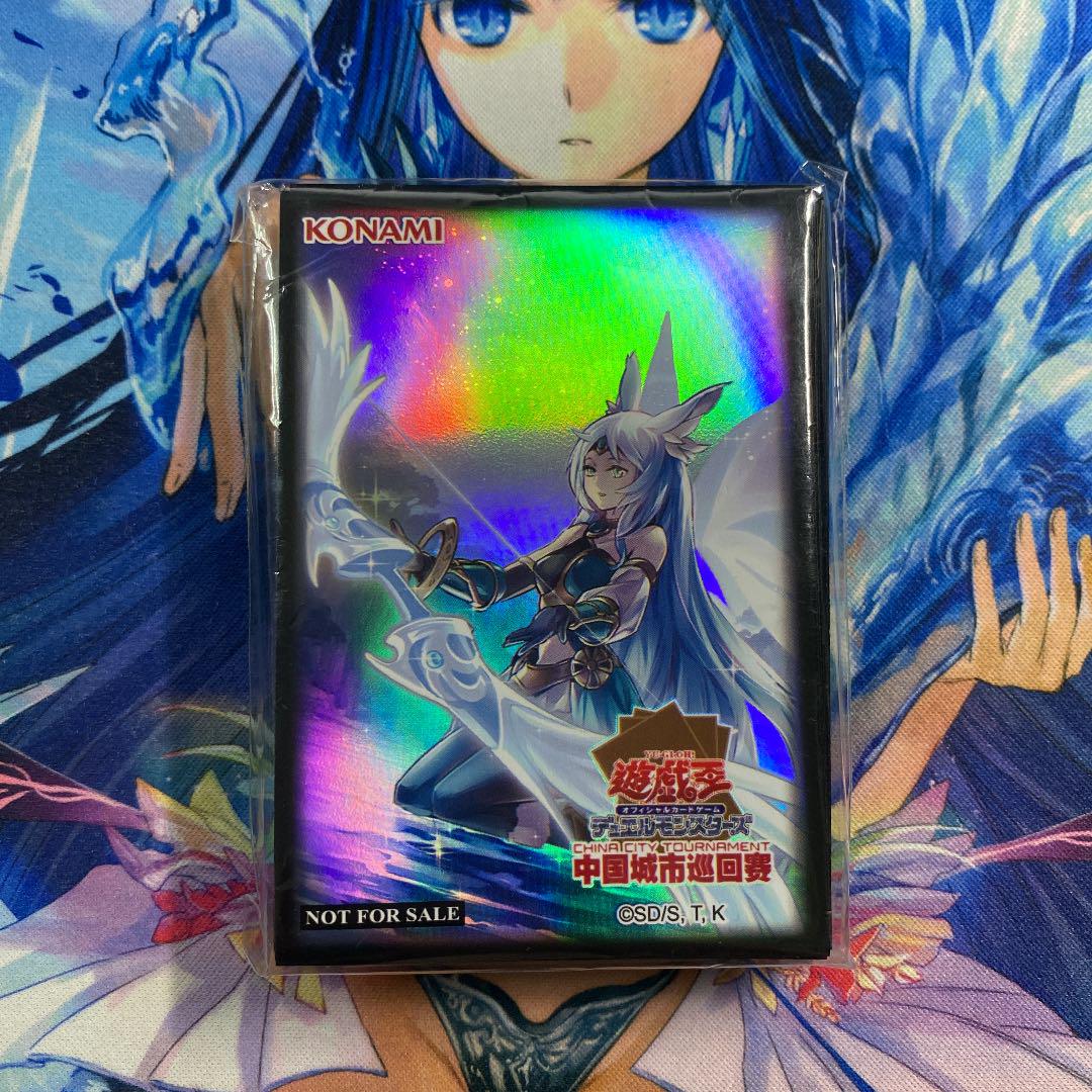 送料無料メール便 遊戯王 召命の神弓-アポロウーサ 中国大会 公式 翌日配送可 召命の神弓-アポロウーサ スリーブ 中国大会 遊戯王