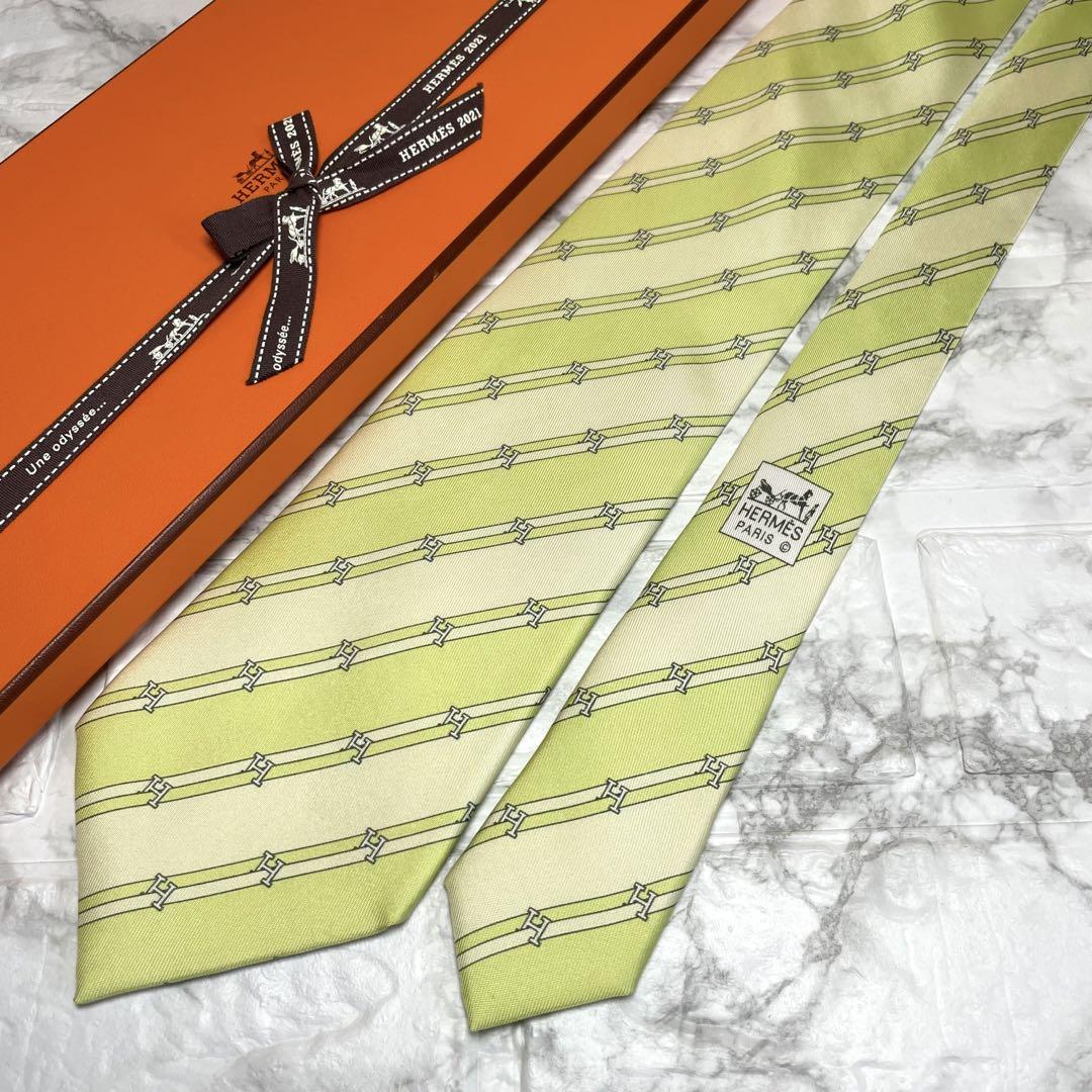 HERMES エルメス　ネクタイ　ストライプ