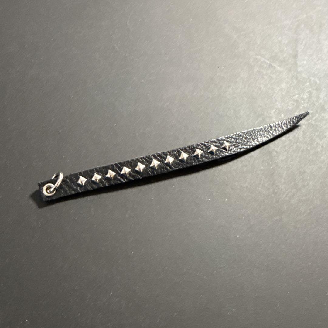 CALEE キーチェーン　レザー部分のみ　スタッズ