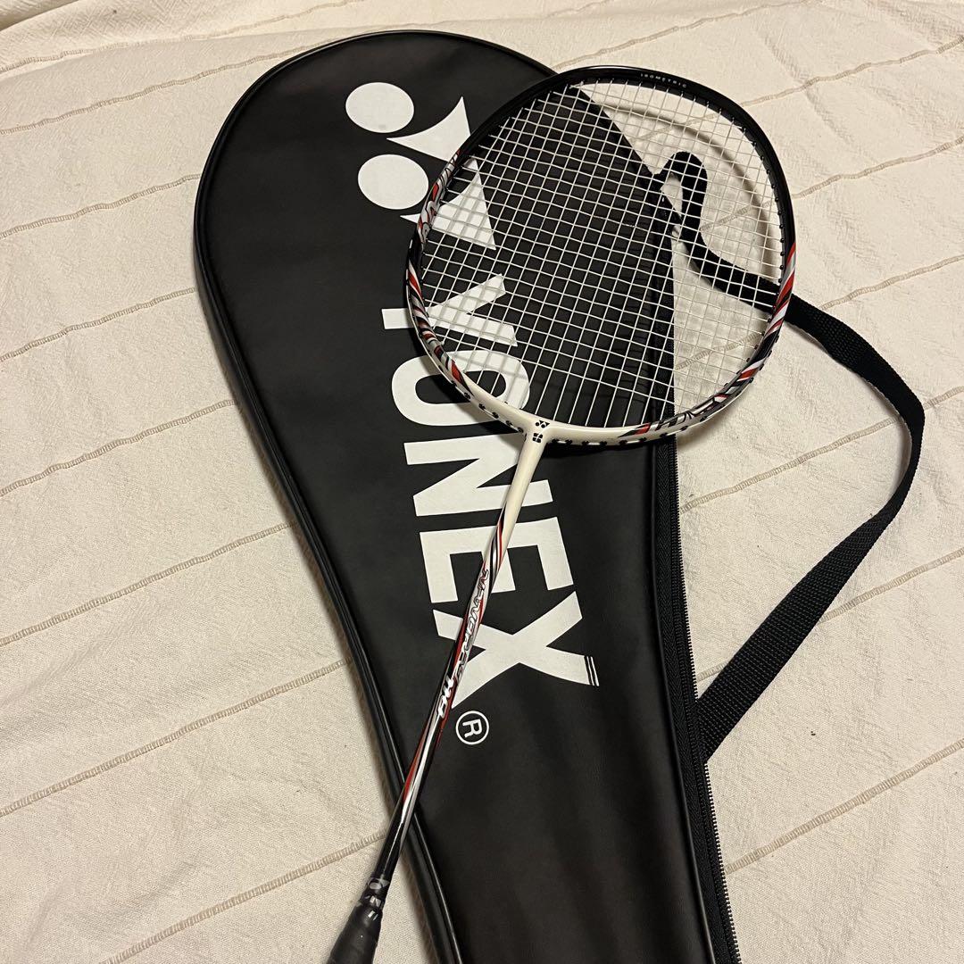 【★ケース付き★】YONEX バドミントンラケット