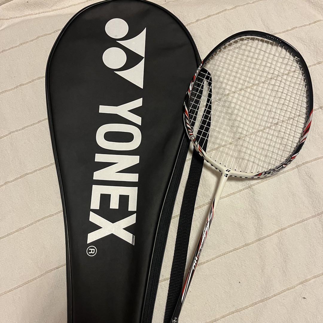 【★ケース付き★】YONEX バドミントンラケット