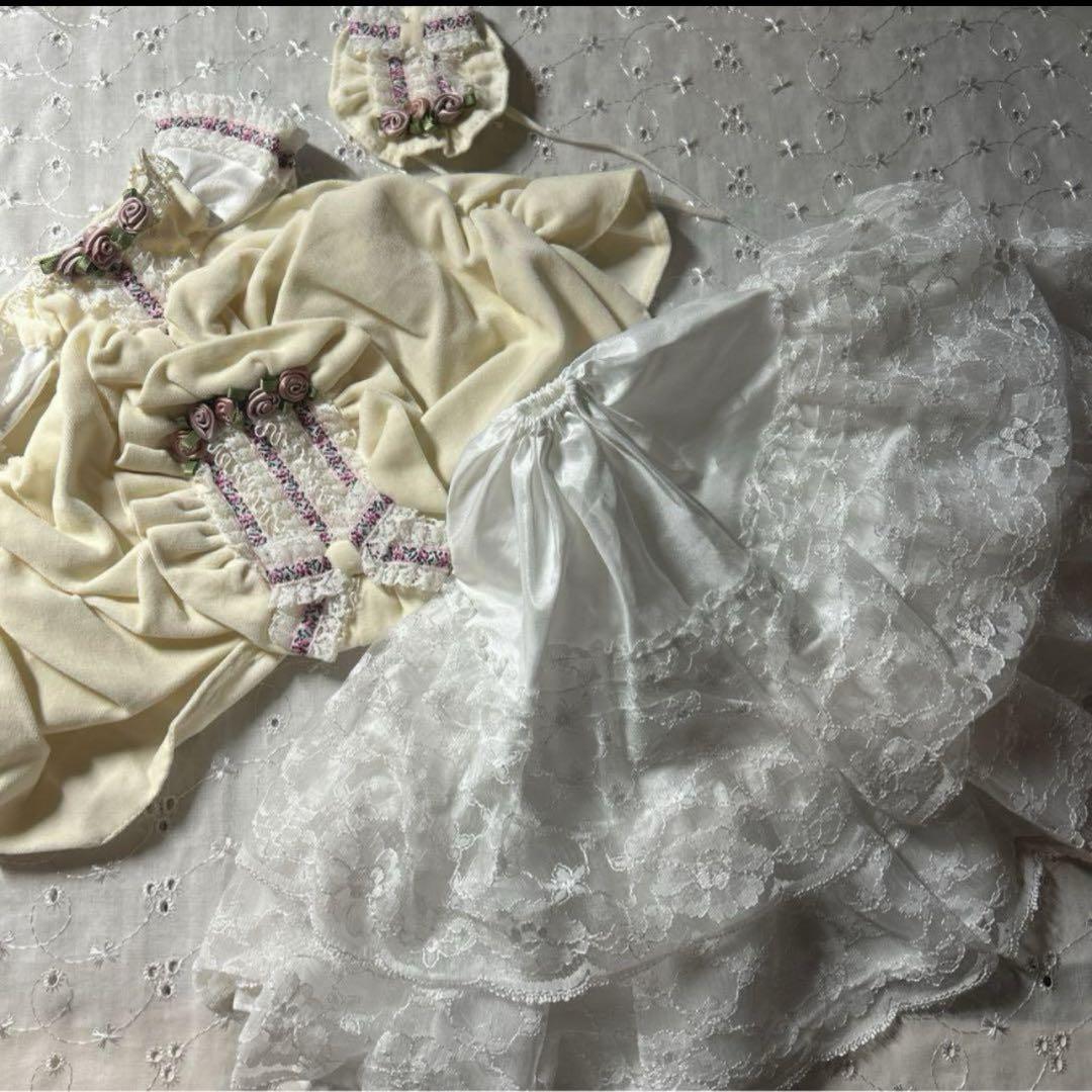 リカちゃんやブライスのドレスセット　タカラ　アイリッシュドレスデン