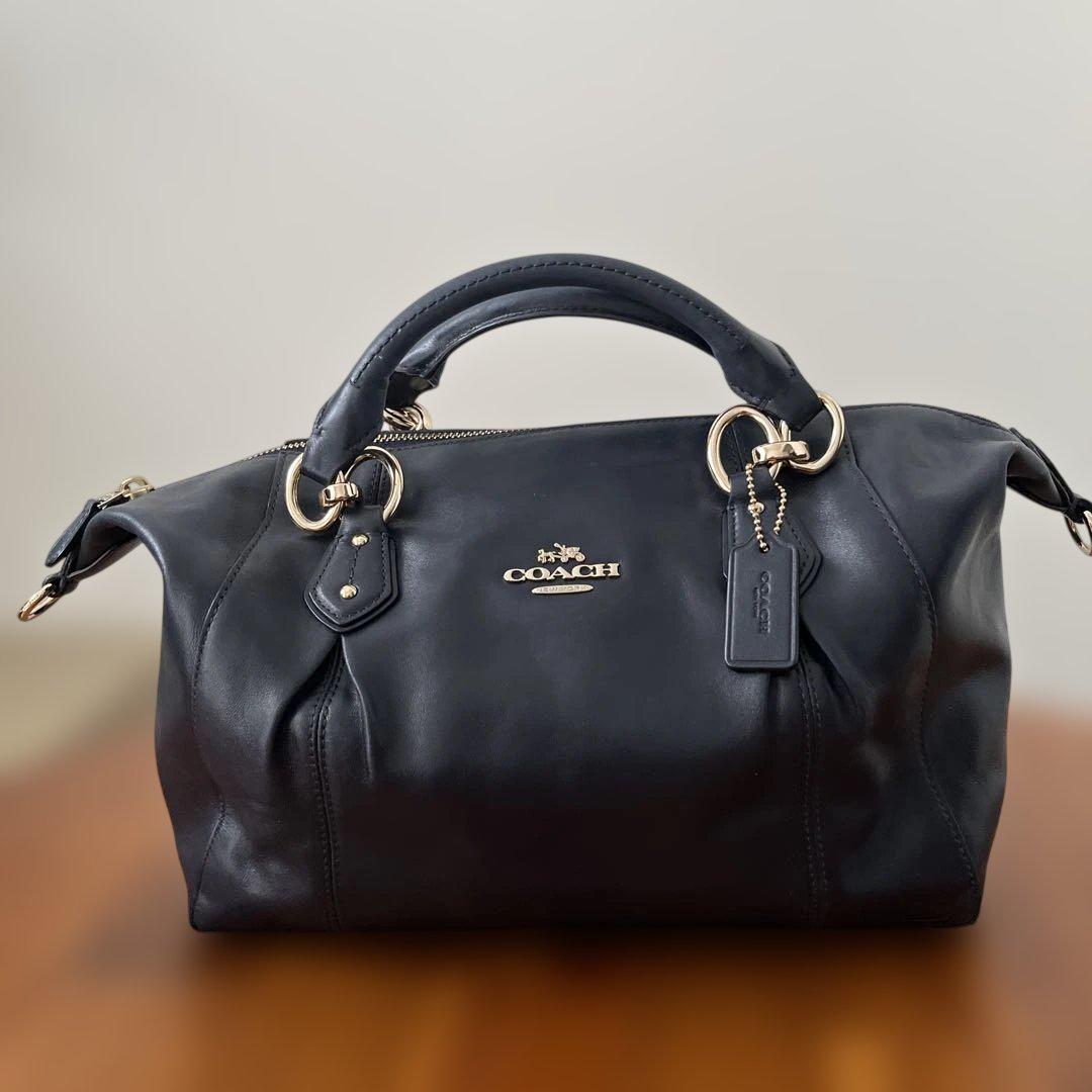 COACH ネイビー レザー ハンドバッグ - メルカリ