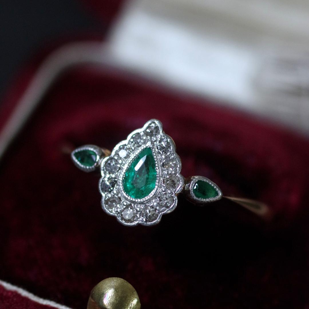 最高級のスーパー エメラルド ダイヤ アールデコリング フランス K18 イギリスアンティーク リング 指輪 Luhacovice Cz 最高級のスーパー エメラルド ダイヤ アールデコリング フランス K18 イギリスアンティーク リング 指輪 Luhacovice Cz