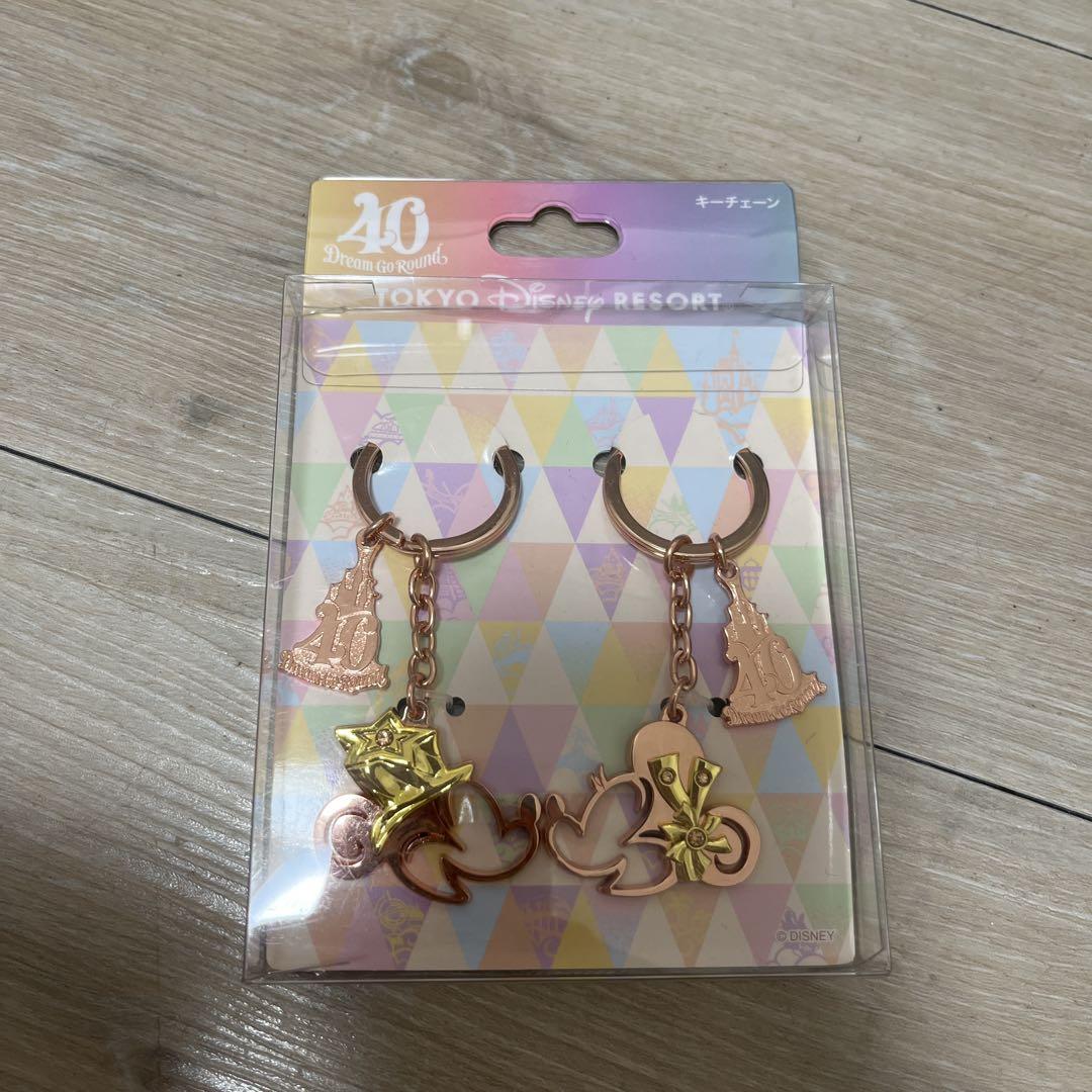 ディズニー40周年 キーホルダー Amazon.co.jp: 【東京ディズニーリゾート限定】ディズニー 40