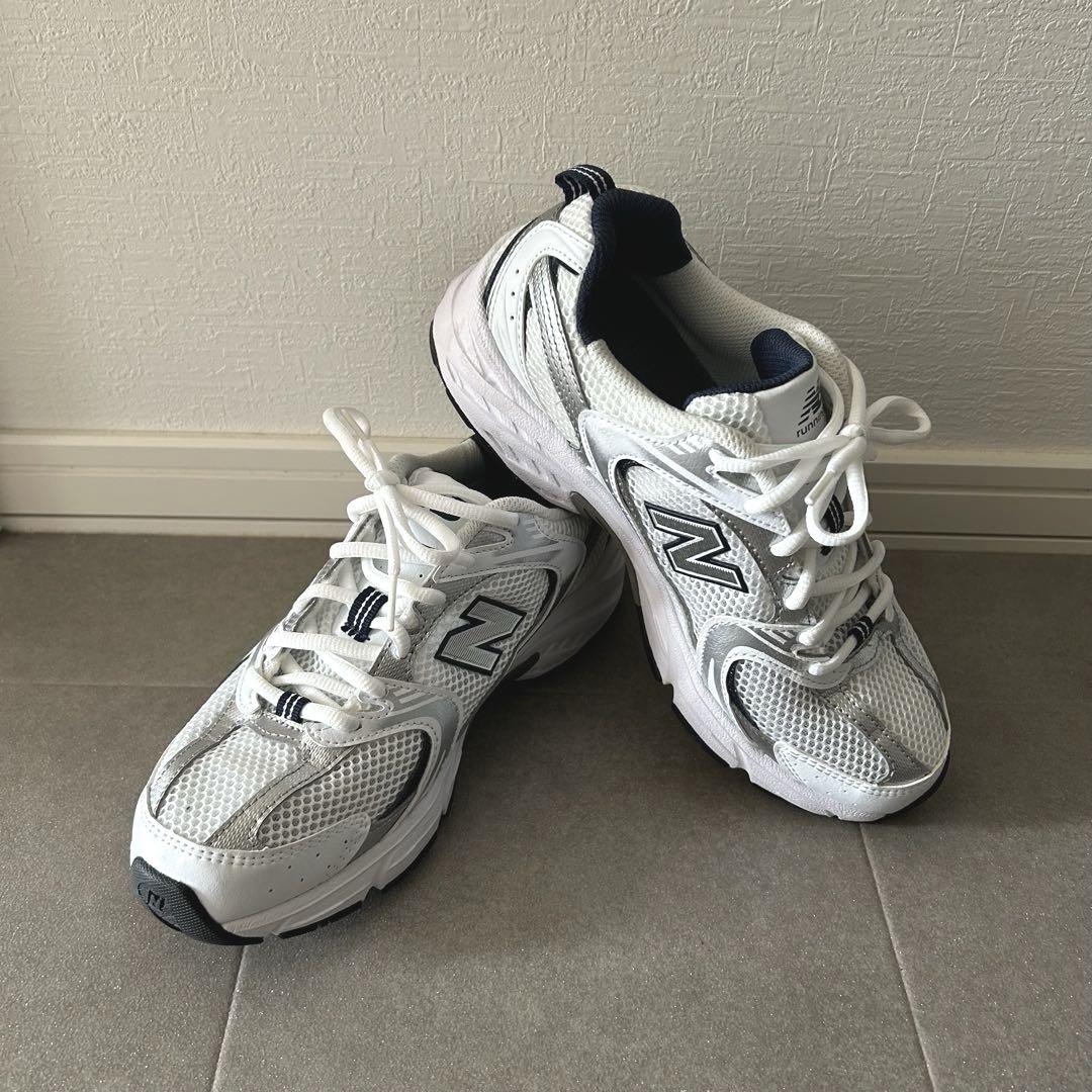 New Balance スニーカー ホワイト/ネイビー　MR530SG