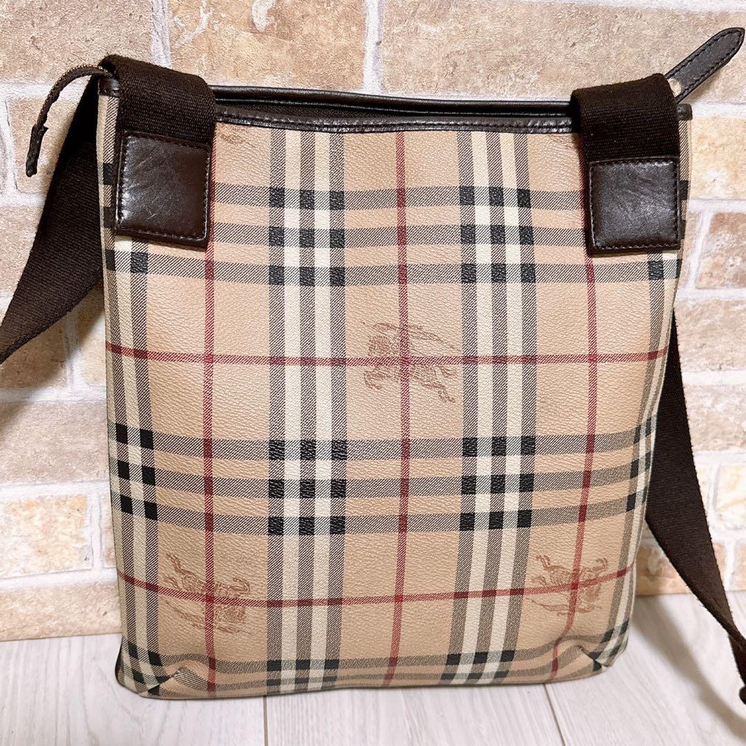 《超美品》Burberry(バーバリー)ショルダーバッグ PVC チェック