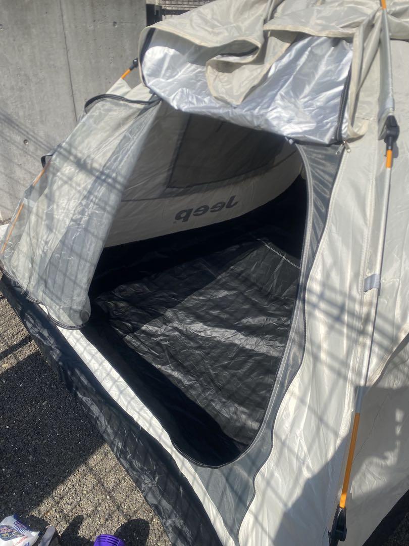 ワンタッチテント　大きい屋根シート付き