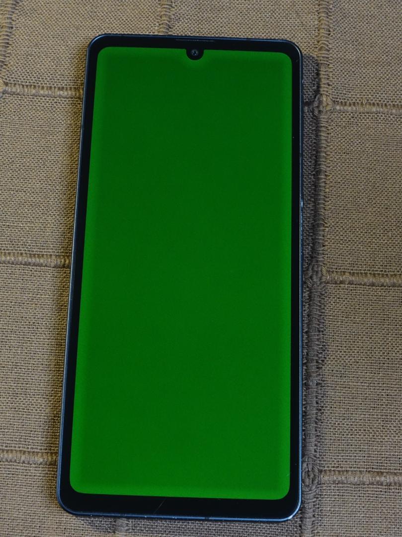 AQUOS sense6 docomo SH-54B simロックなし