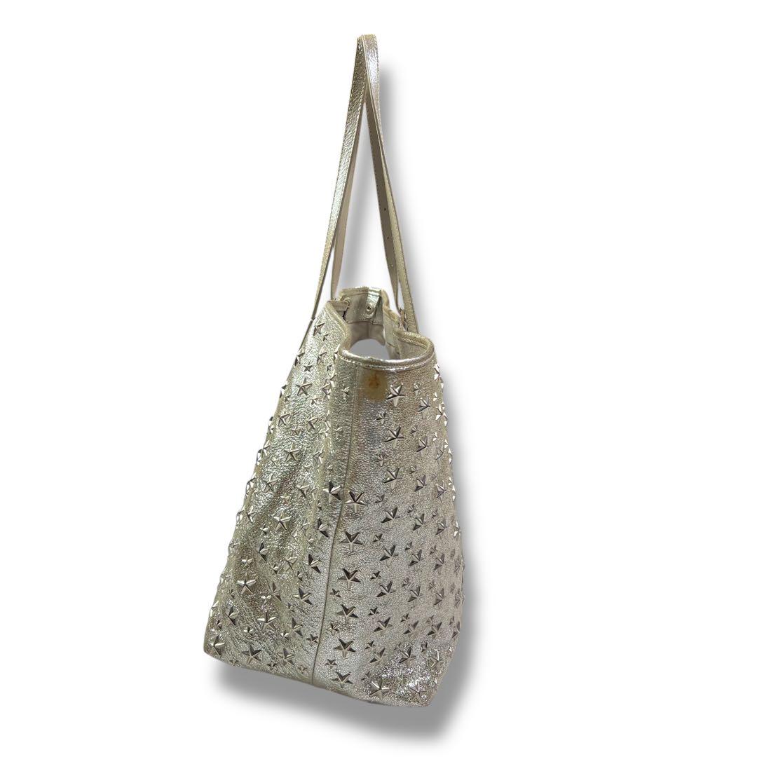 JIMMY CHOO SASHA メタリックシルバー スタッズトートバッグ M