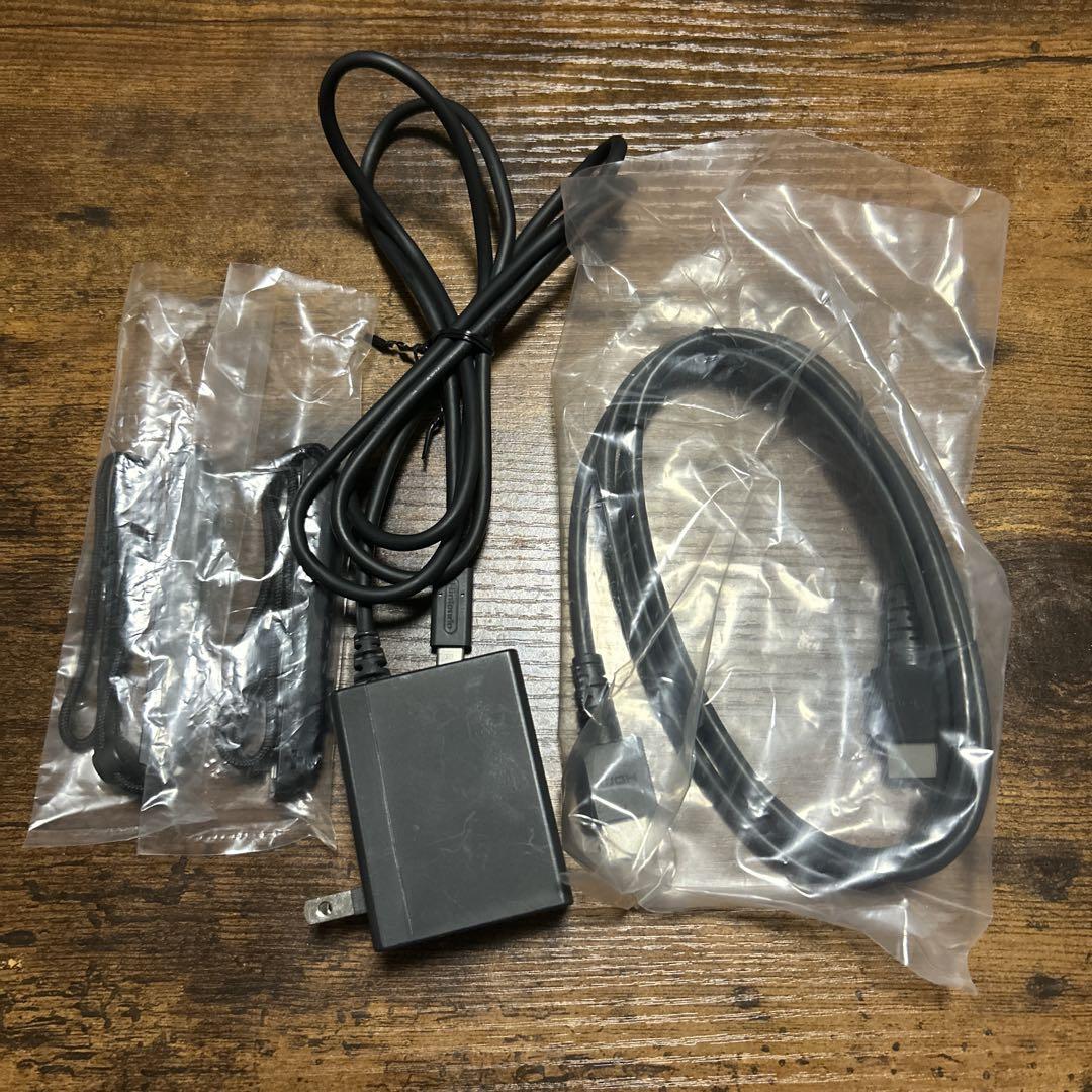 世界を買える 海外ブランド Nintendo Switch 未対策機 有線接続アダプタつき - メルカリ Nintendo Switch