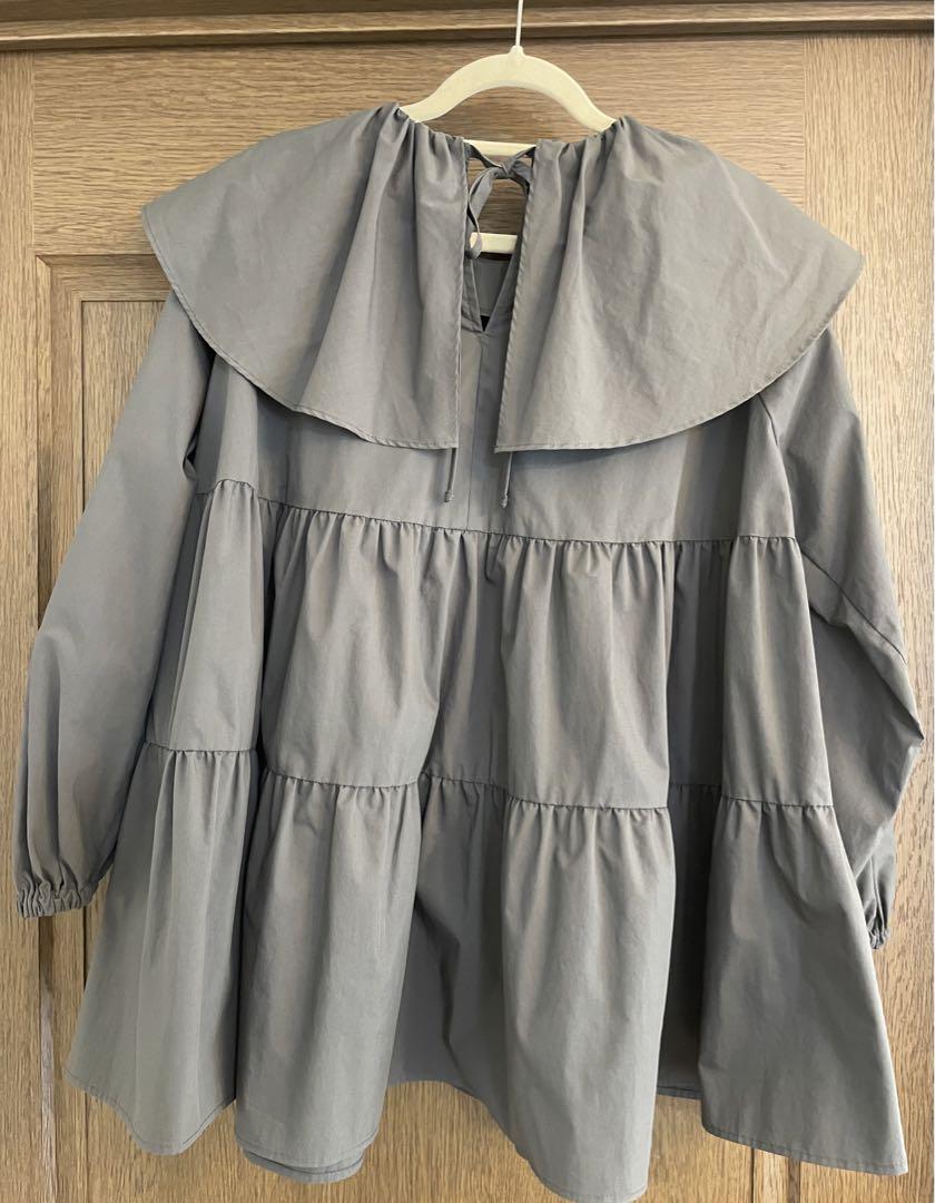 美品 yori ヨリ フリルカラーティアードブラウス カーキ