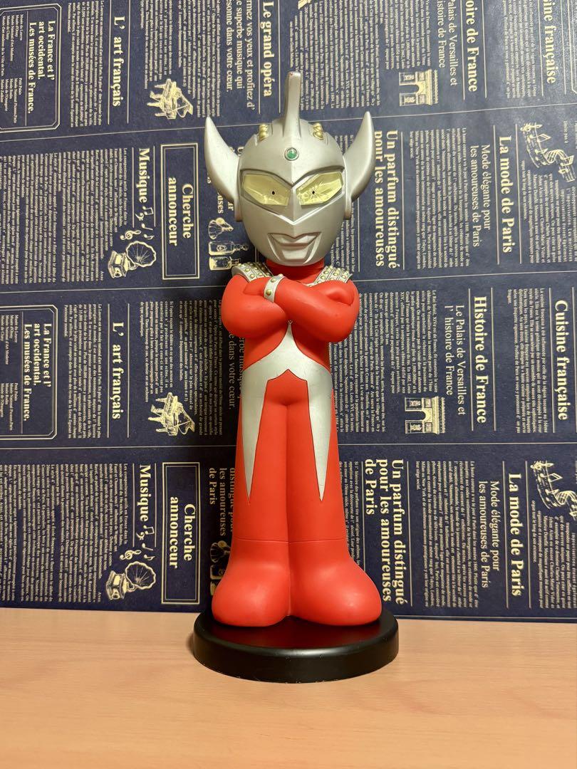 ウルトラマンタロウ　貯金箱　ラナ　マネーバンク