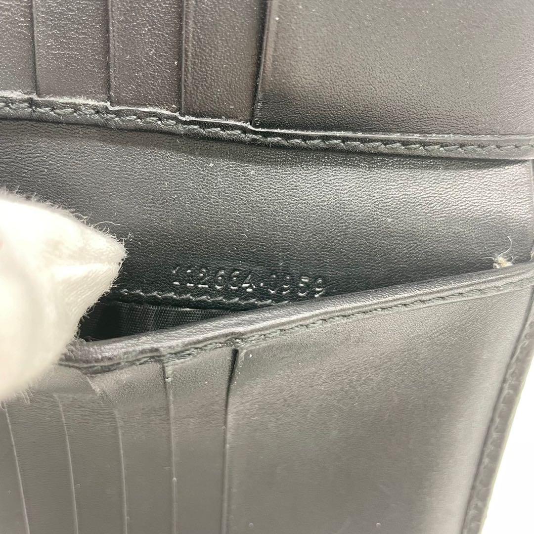 グッチ 折り財布