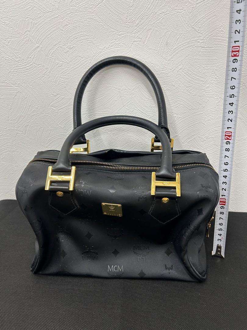 MCM ブラックレザー バッグ ゴールド金具