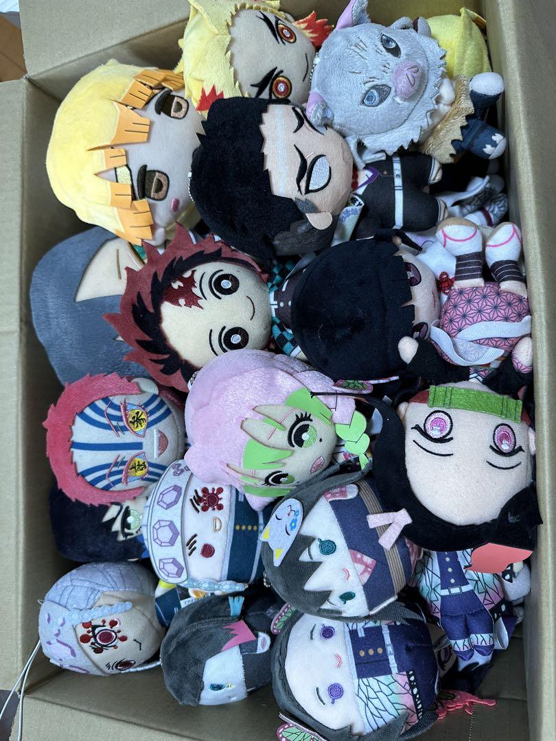 ① 鬼滅の刃　アニメグッズ　ぬいぐるみ　クッション　大量　まとめ売り