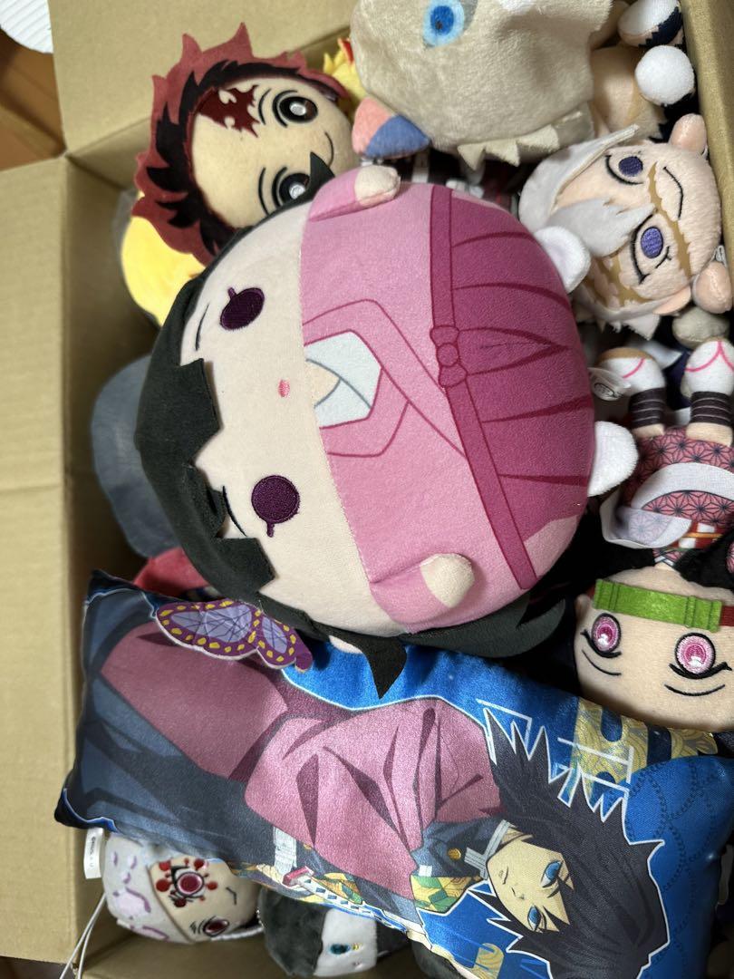 ① 鬼滅の刃　アニメグッズ　ぬいぐるみ　クッション　大量　まとめ売り