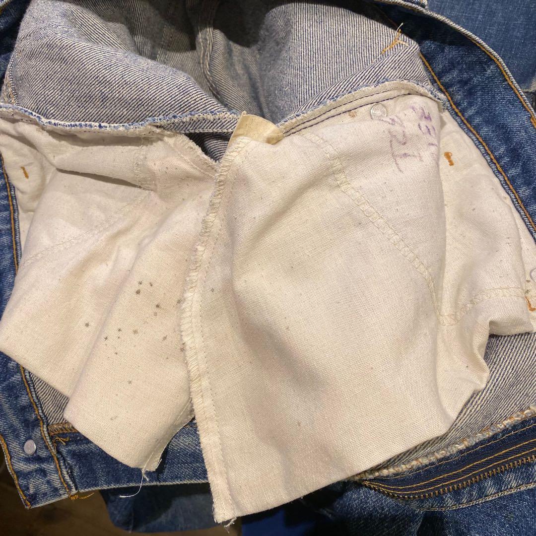 80's 縦落ち⭕️ 32.5 × 28 USA製 Levis505 カットオフ 80's 縦落ち⭕️ 32.5 × 28 USA製 Levis505 カットオフ