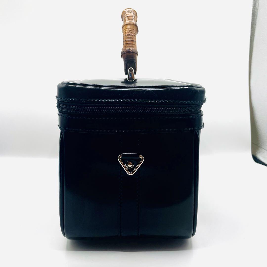 【美品】GUCCI バンブー バニティバッグ ポーチブラック ナイロン グッチ 美品GUCCI バニティバッグポーチバンブーナイロンエナメルブラック