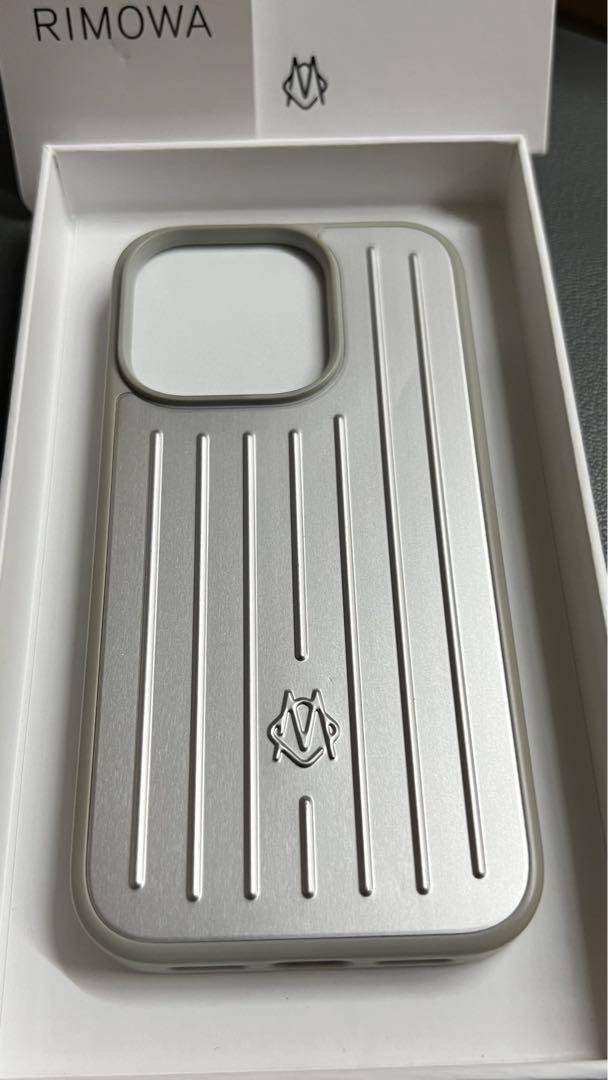 RIMOWA iPhone 15pro ケース