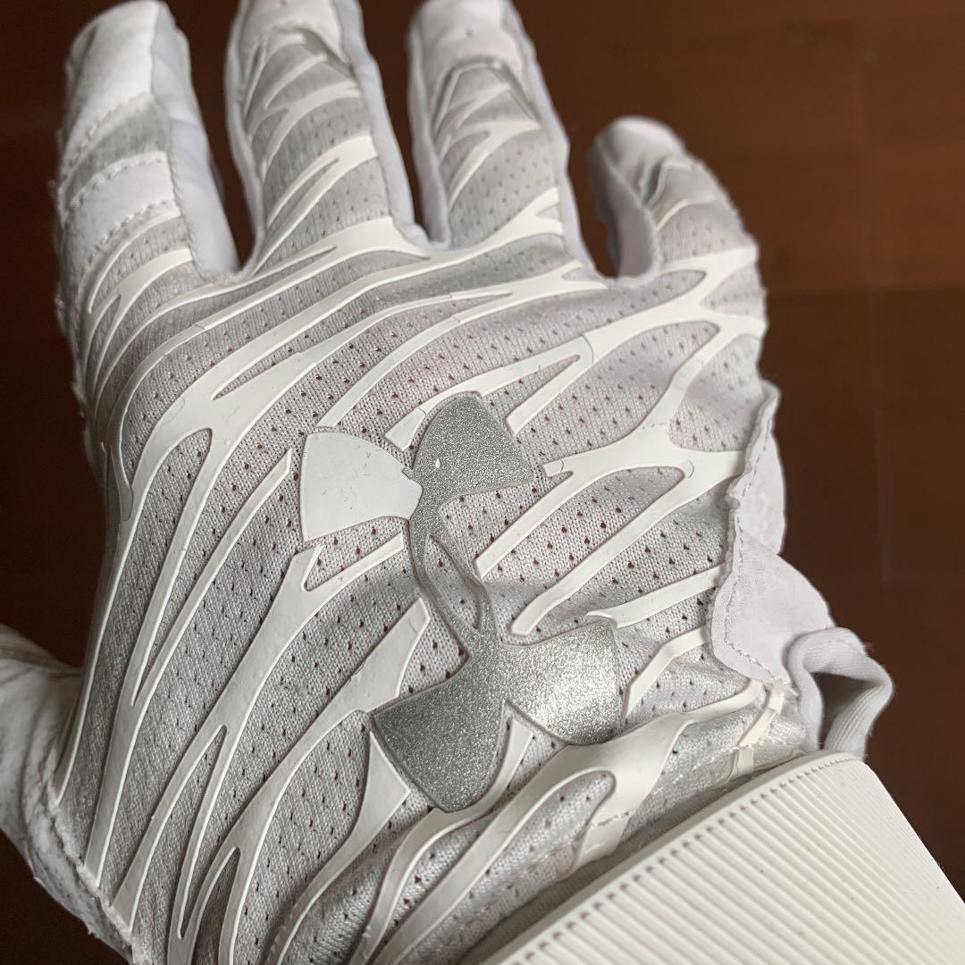 最大64%OFFクーポンアンダーアーマー ハングロ“SPOT LIGHT 2020“L