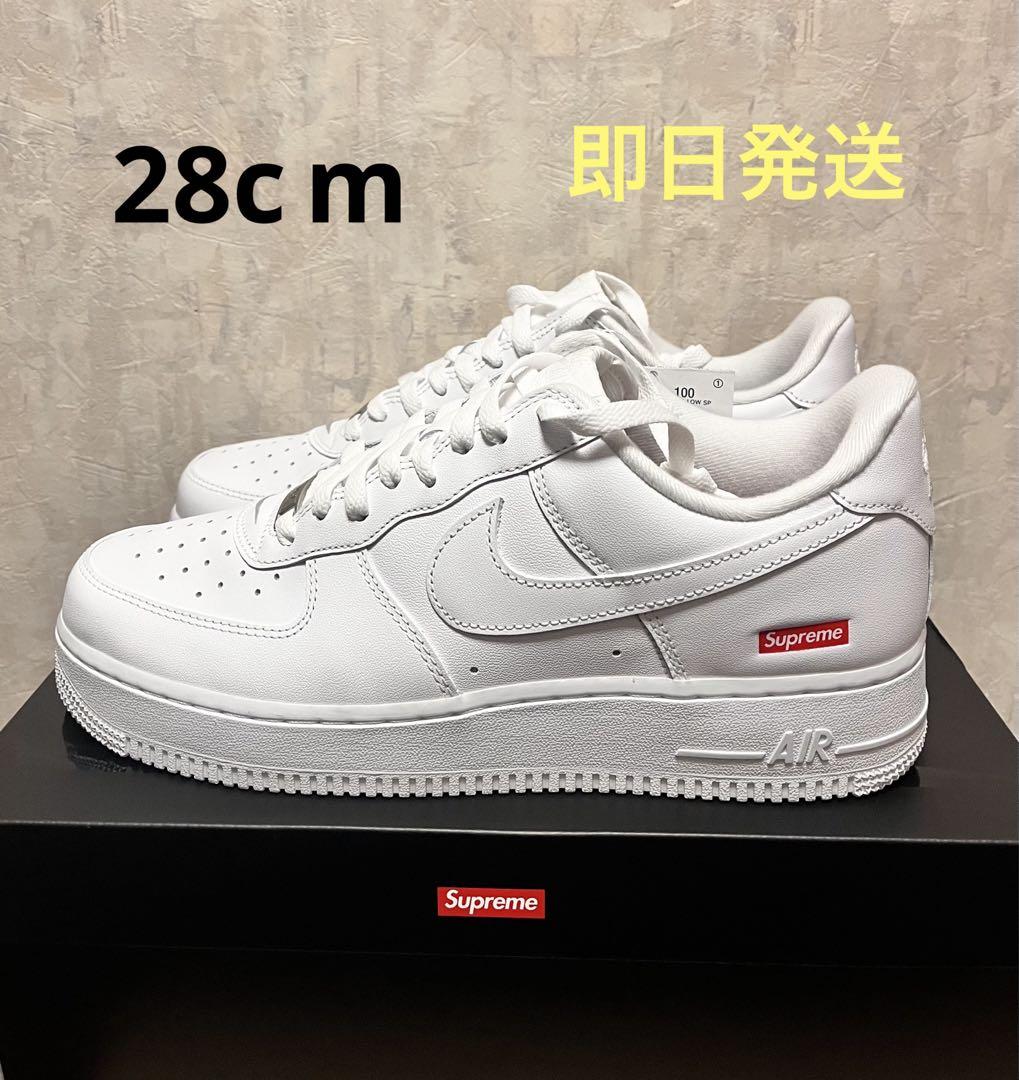 Supreme × Nike Air Force 1 Low White