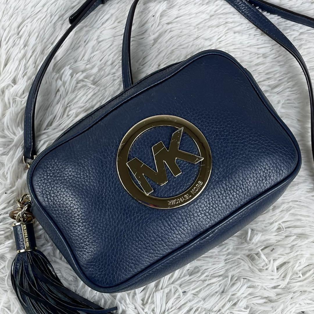 美品 マイケルコース レザー ショルダーバッグ フリンジ チェーン ネイビー