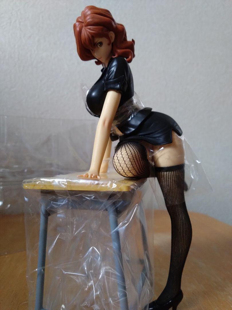 峰不二子フィギュア