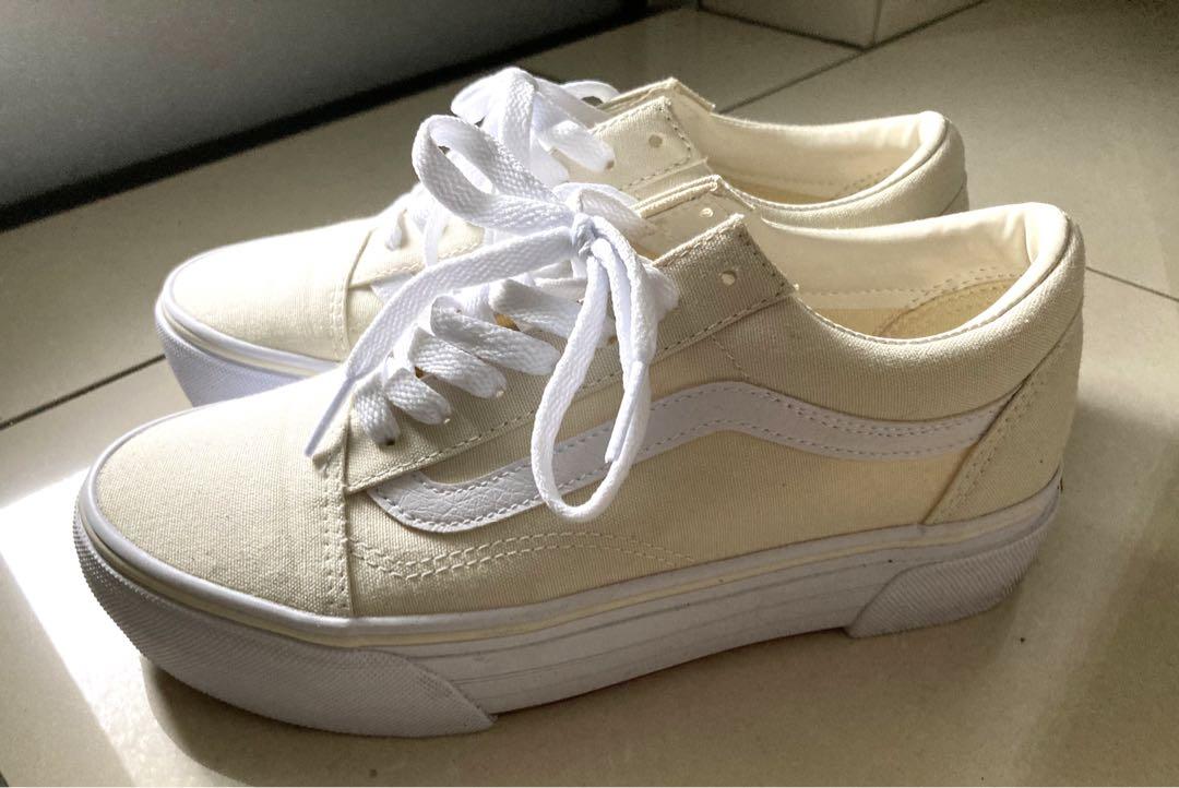 【美品】Vans 厚底スニーカー