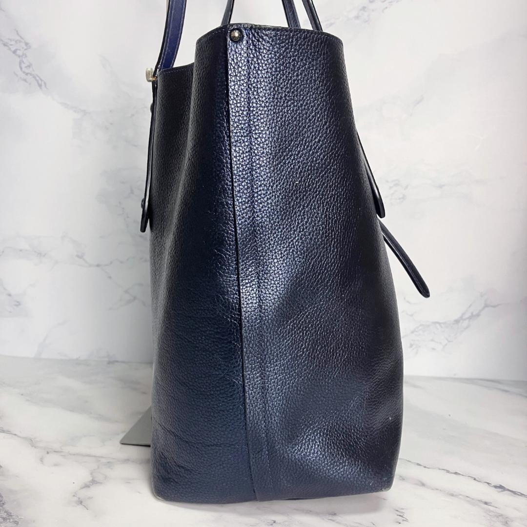 B471【A4収納可能】COACH☆大容量トートバッグ ネイビー 22882