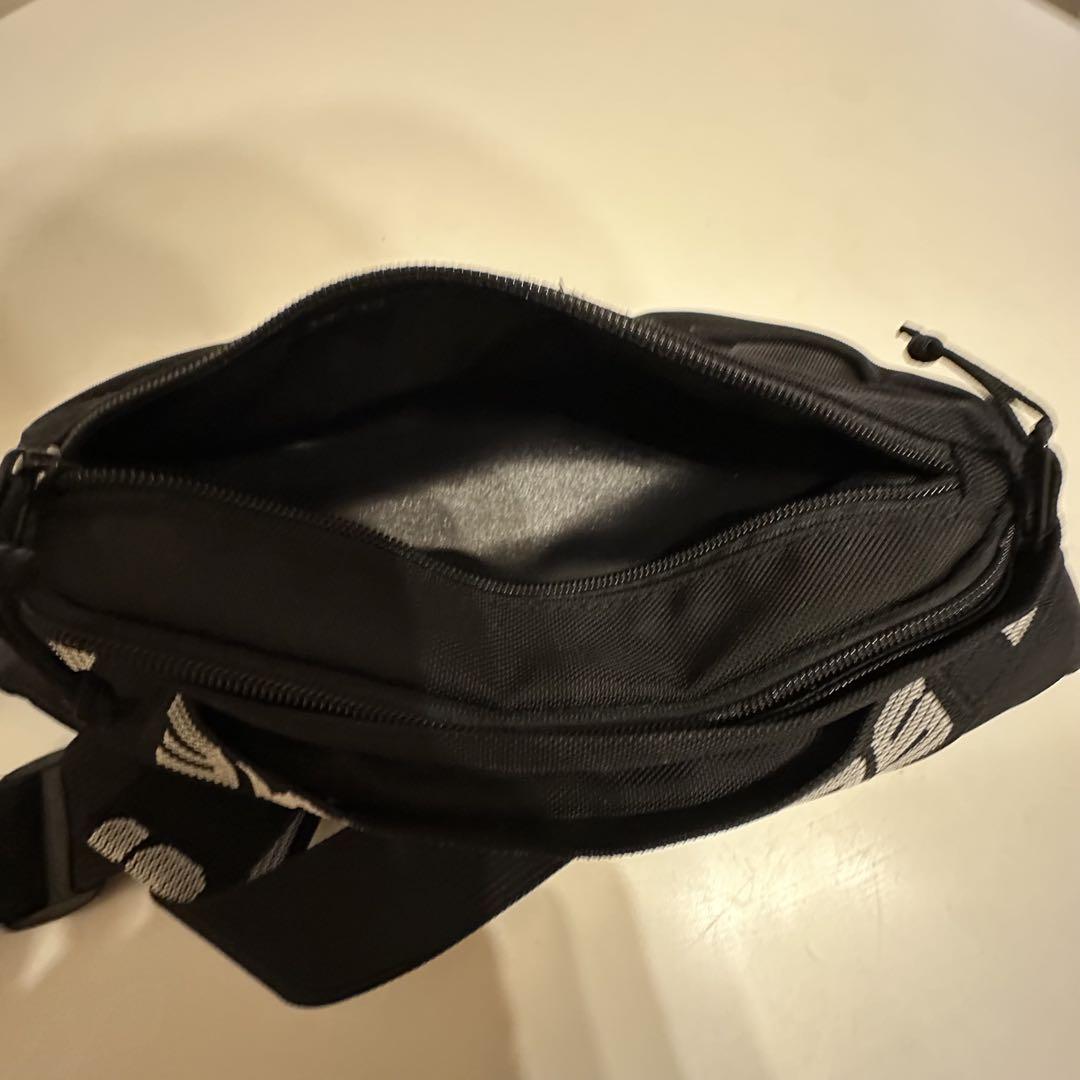 バッグ supreme waist bag 2018ss