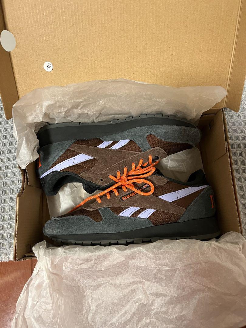Reebok × Bott コラボスニーカー