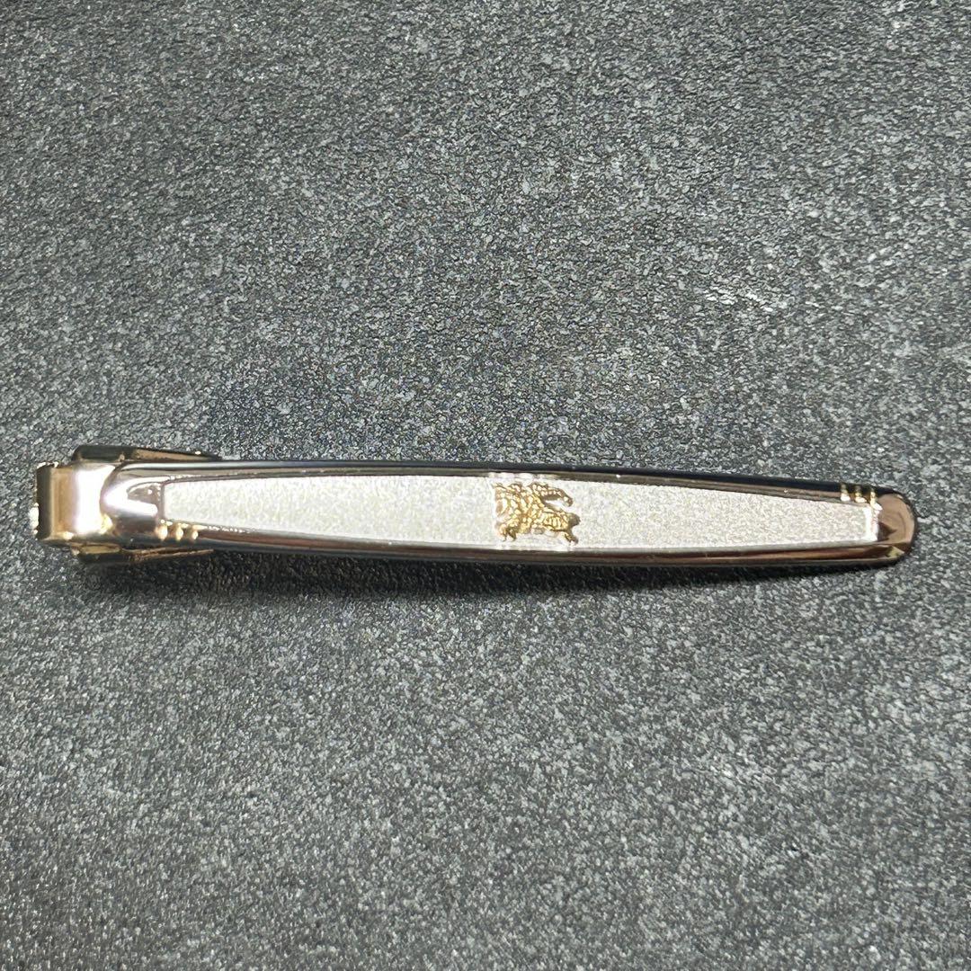 Burberry バーバリー ネクタイピン カフリンクス 馬　シルバー バーバリー シルバー ネクタイピン 金属製 シンプル BURBERRY