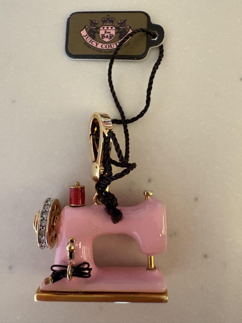 Juicy Couture ミニチュアミシンチャーム