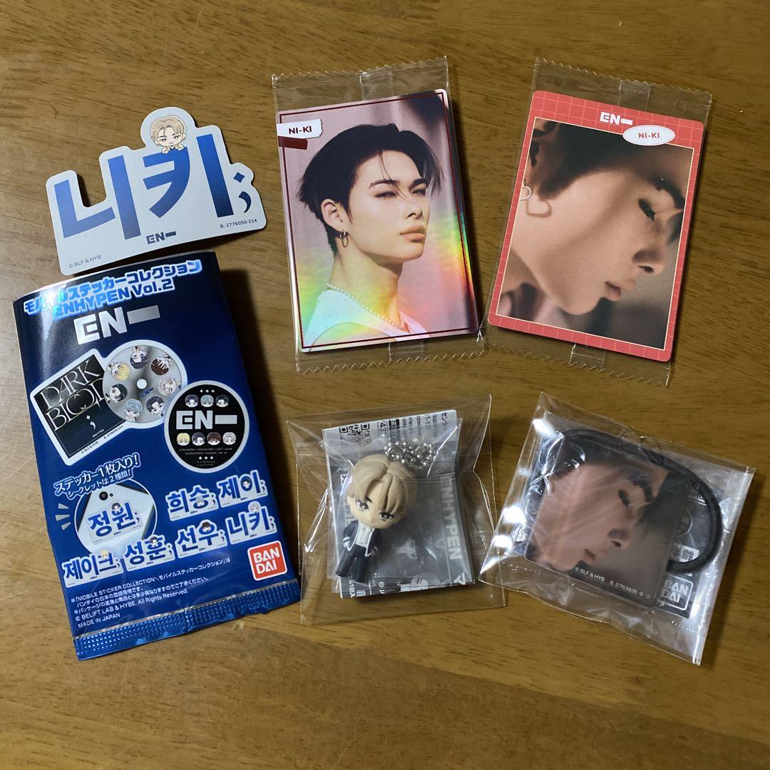 5点セット】 エンハイフン ニキ グッズまとめ売り - メルカリ